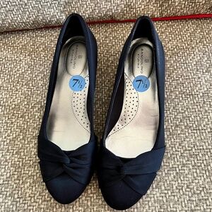 Bandolino black shoes size 7.5